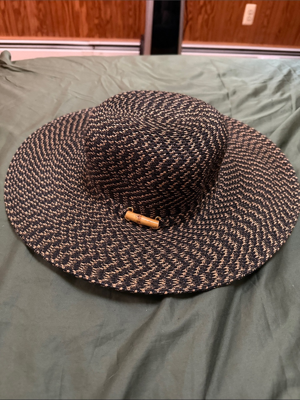 Nine & Co. Black and Natural Woven Wide-Brim Straw Hat with Bamboo Accent